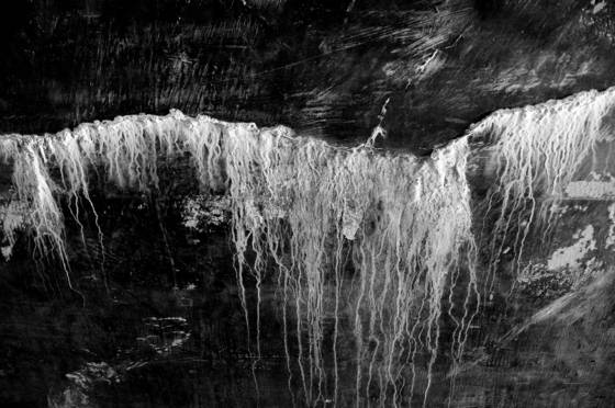 Tunnel_wall_abstract_3