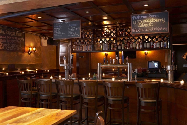 Stags_head_front_of_house__lores_