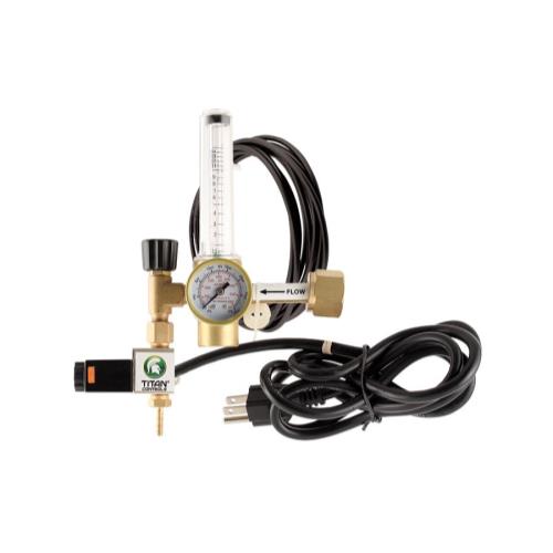 Titan Controls CO2 Regulator (10/Cs)