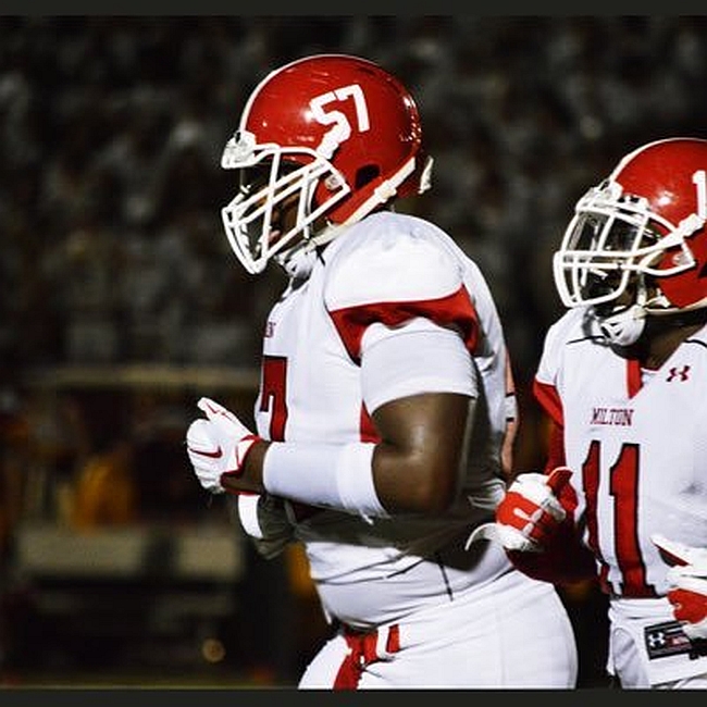Josh Hall - Class of 2017 OL (photo Josh Hall - Twitter)