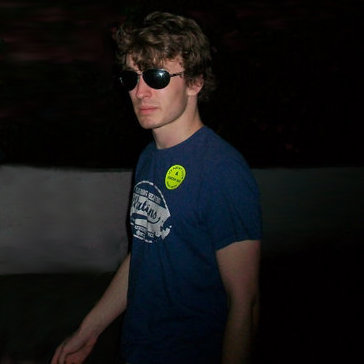 Sunglasses_at_night