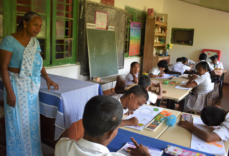 Small change and Skywards Miles help Emirates make a big difference to people's lives - adaderana.lk