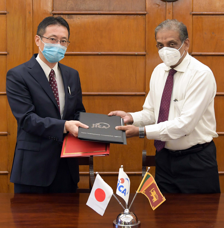 Hr practices in japan vs usa picture