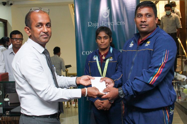 Raja Jewellers rewards Nethmi Ahinsa’s win at the 2022 Commonwealth Games