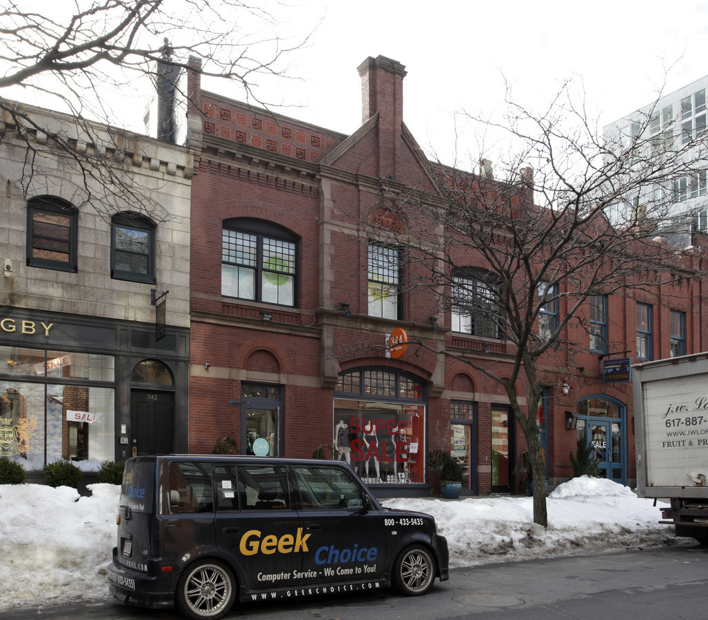 Bldup 344 Newbury Street