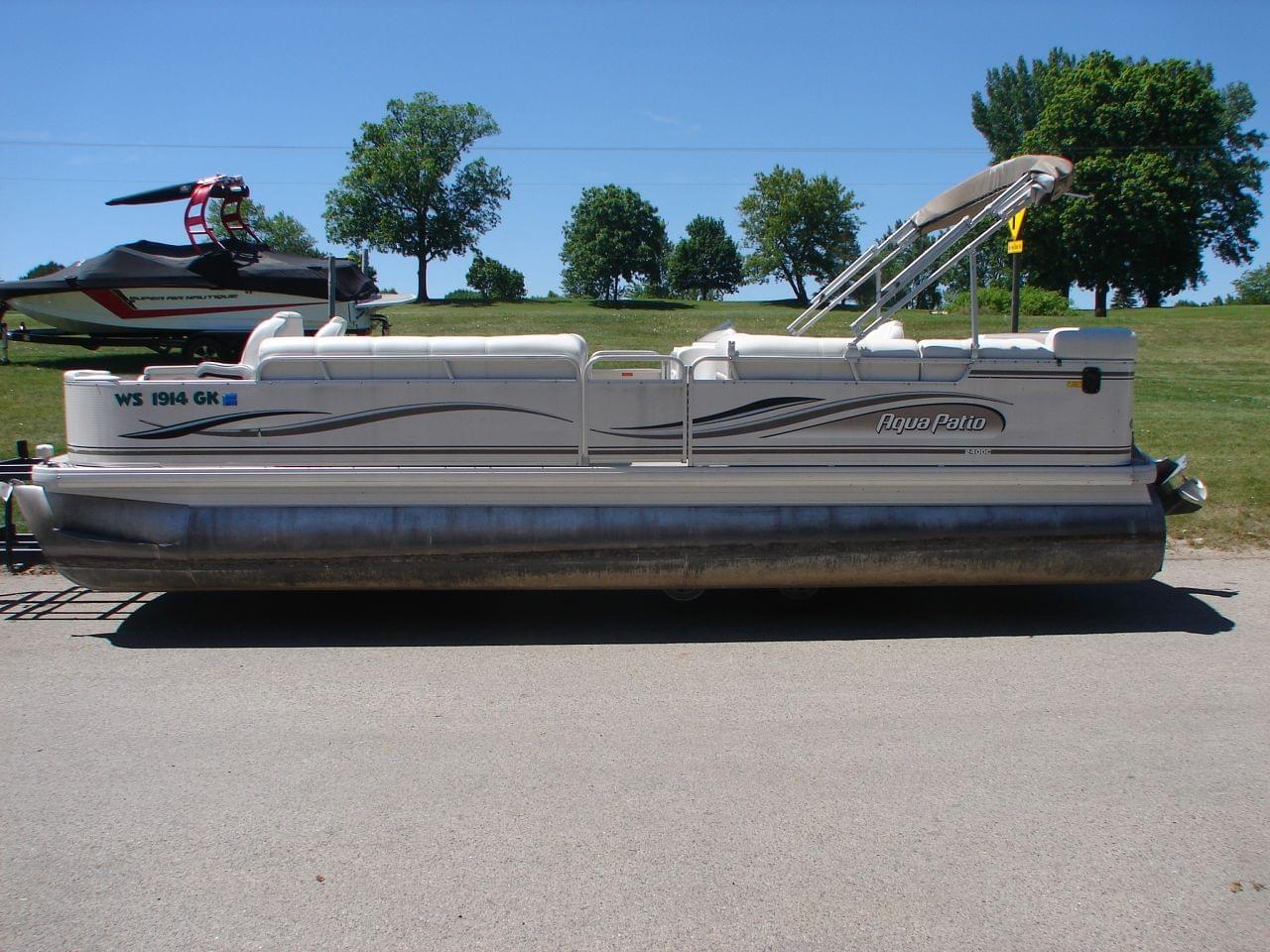 Used 2002 Aquapatio 240DC, Stock UBA2917 L The Boat House