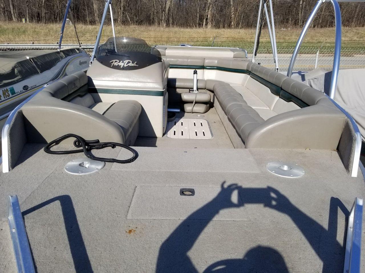Used 1998 Suntracker Party Deck 21, Stock UBC1618 V The Boat House