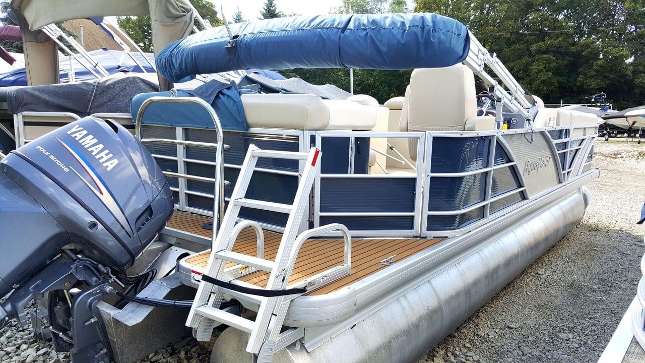 Used 2011 Aquapatio 220, Stock UBI2616 The Boat House