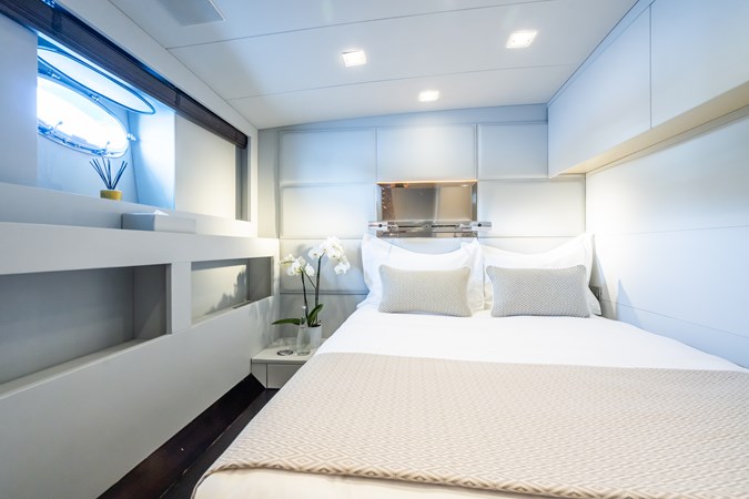 TEMPEST Twin Starboard 4