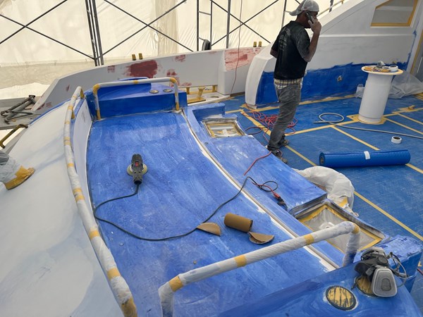 57_2007 108ft Sunseeker Predator