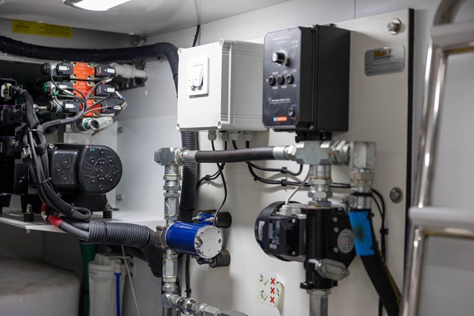 8854112_0_080620230804_75