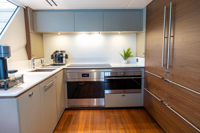 8854112_0_080620230808_151