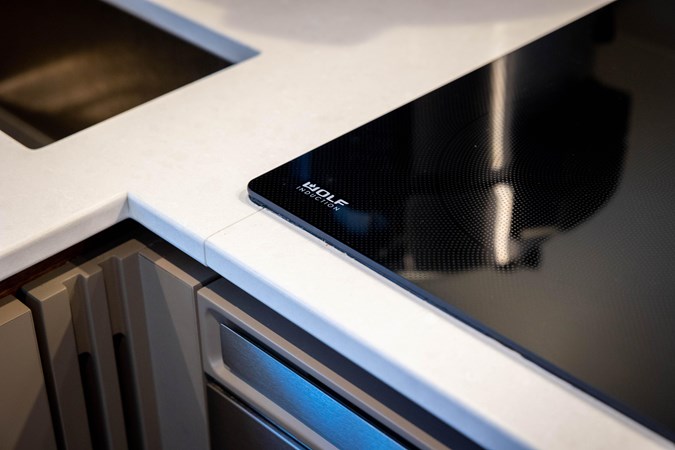 8854112_0_080620230808_152