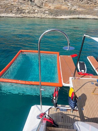 BEACH AREA & TOYS - AZIMUT GRANDE 35 2022