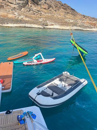 BEACH AREA & TOYS ( - AZIMUT GRANDE 35 2022