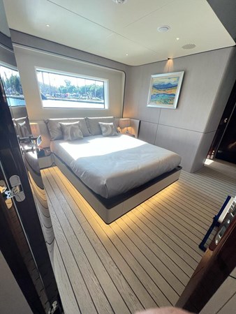 GUEST CABIN - AZIMUT GRANDE 35 2022