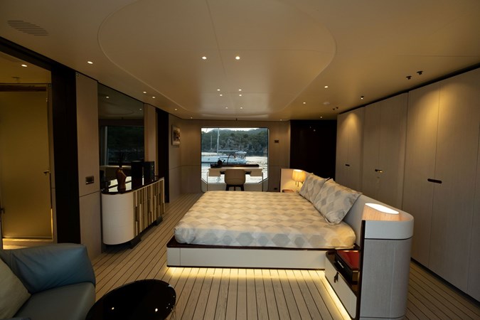 MASTER CABIN - AZIMUT GRANDE 35 2022