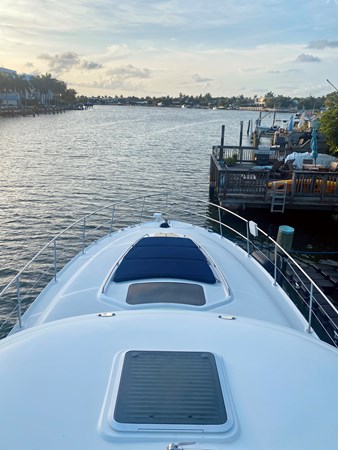 29_2005 42ft Sea Ray 420 Sundancer SOUTHSIDE