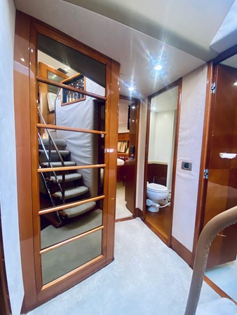 37_2006 70ft Viking Sport Cruisers 70 Motor Yacht GRAND CRU