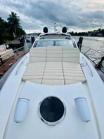 17_2010 60ft Sunseeker Predator ESSENCE