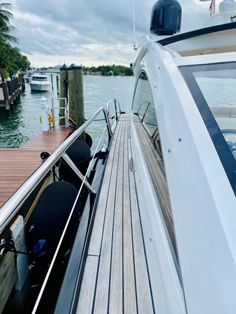 20_2010 60ft Sunseeker Predator ESSENCE