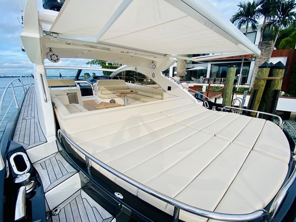 29_2010 60ft Sunseeker Predator ESSENCE