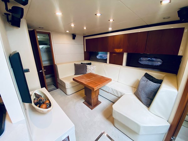 61_2010 60ft Sunseeker Predator ESSENCE