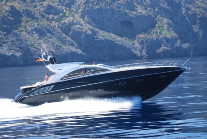 81_2010 60ft Sunseeker Predator ESSENCE