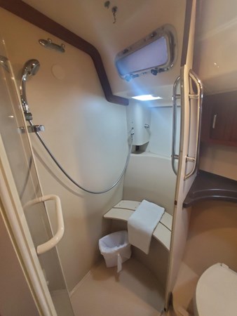 LadyM forward shower