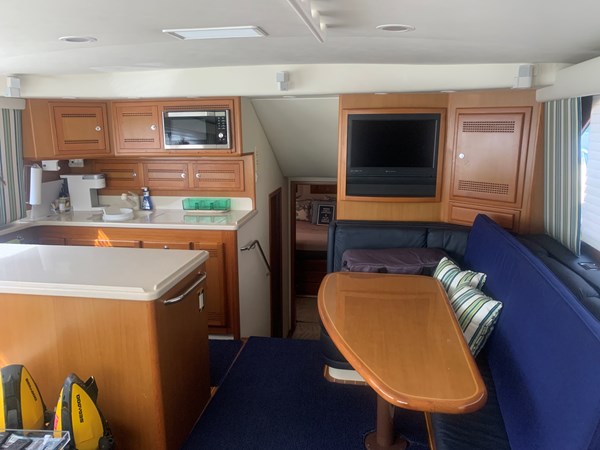 9_2001 47ft Cabo Convertible KNOT DIGGIN