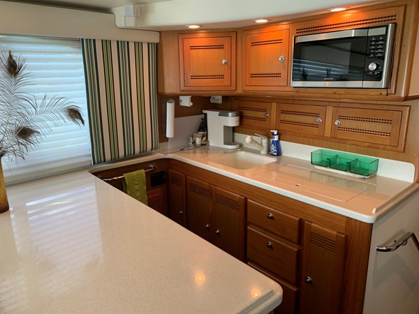 9.1_2001 47ft Cabo Convertible KNOT DIGGIN