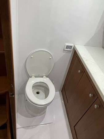 Freshwater Electric Head