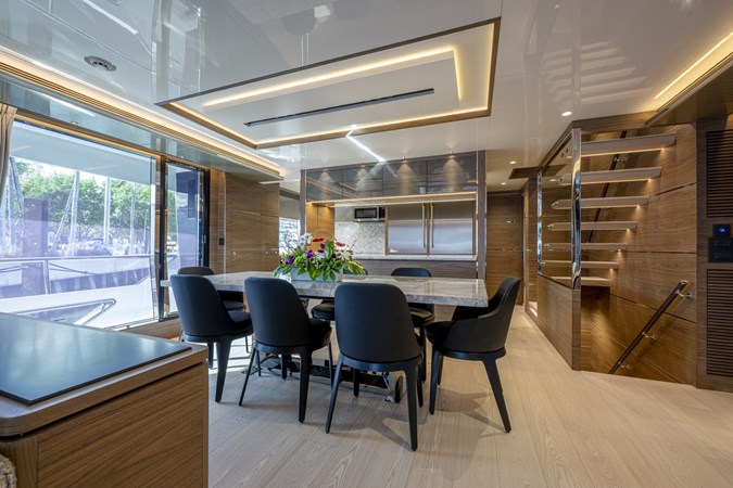 Formal dining area withseating for 8