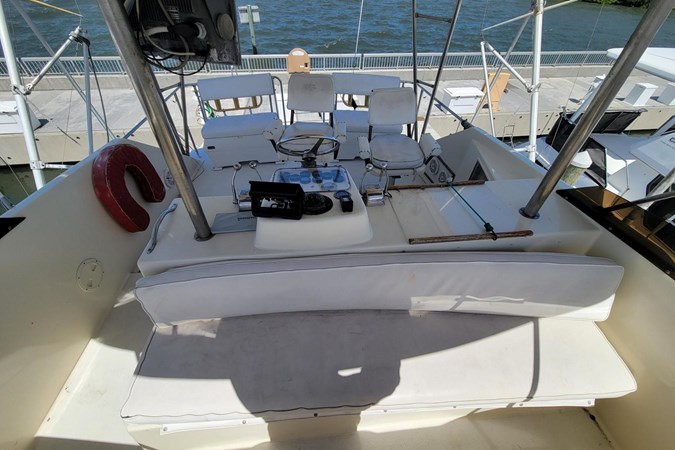 8912343_20230706071503560_1_XLARGE