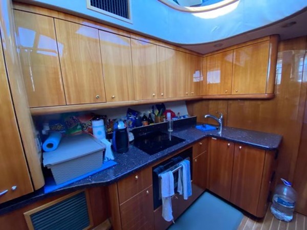 27_2006 52ft Sunseeker Manhattan VENKO