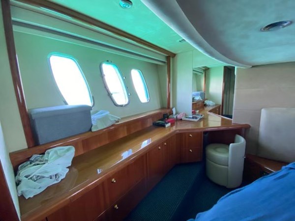 29_2006 52ft Sunseeker Manhattan VENKO