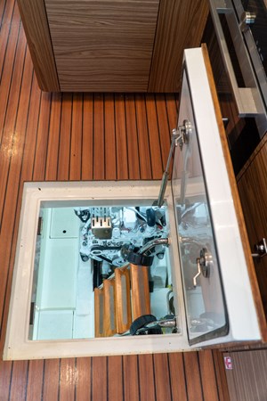 NORDHAVN 41 - Engine Room
