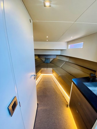 27_2020 Vanquish VQ45-33