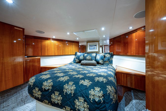 _forward_stateroom_17