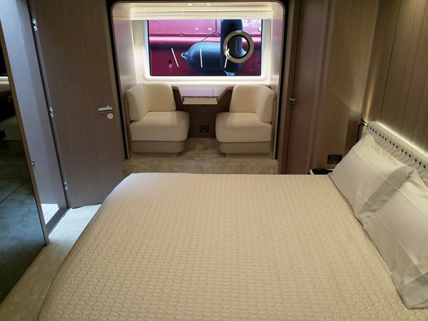 AZIMUT 72 FLY 2022
