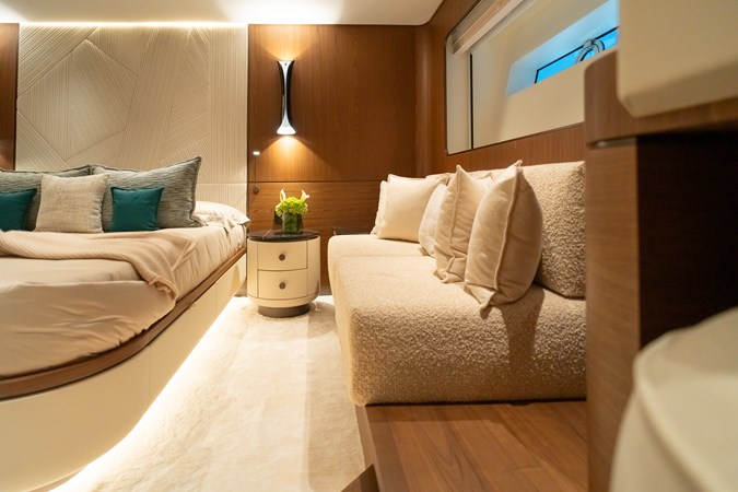 X90 Fast Owner Cabin