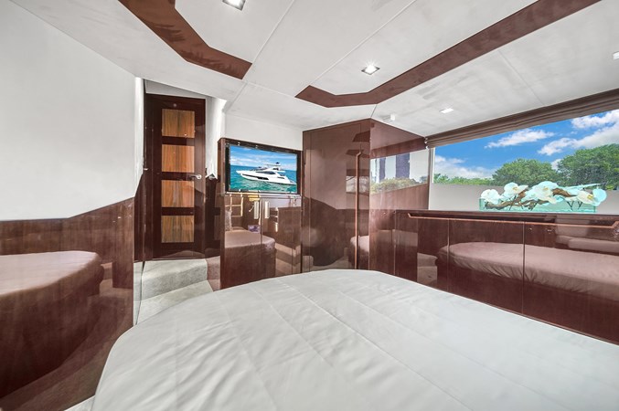 9101351_20231025124808056_1_XLARGE