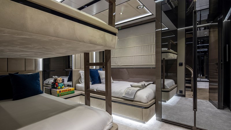 RESIZE_0005__EB_8561