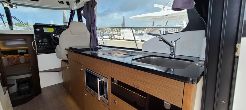 9171994_956314864_0_181220231447_19