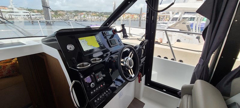 9171994_956314862_0_181220231447_13