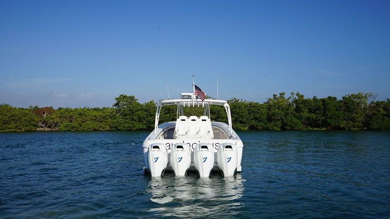 Engines Dual Prop - AUDACIOUS 47’ (14.33m) Intrepid, 475 Panacea, 2016