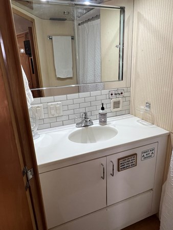 9210431_957808337_0_270120240810_72