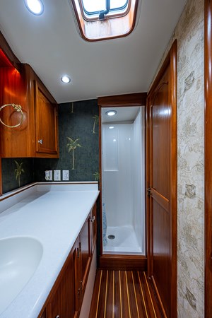 58_hunley_sullivan_will_rise_guest_head_2