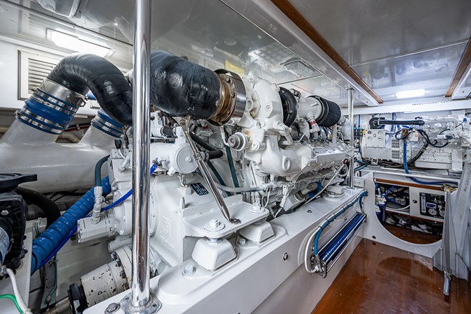 58_hunley_sullivan_will_rise_engine_room_1