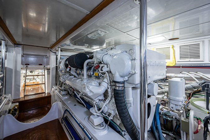 58_hunley_sullivan_will_rise_engine_room_5